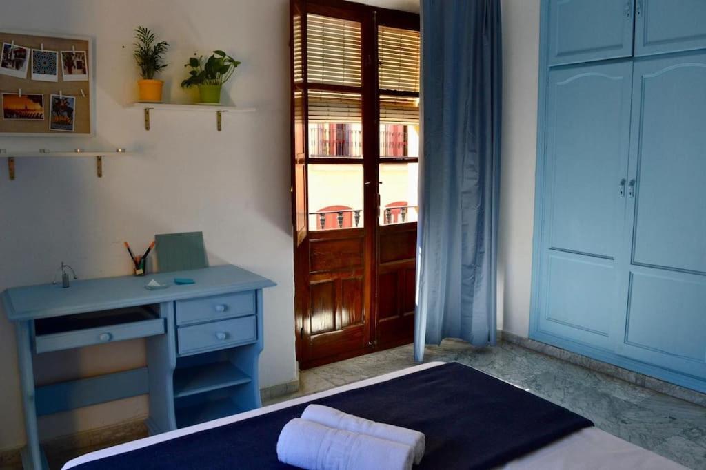 Apartamento En Sevilla Centro Con Vistas A La Plaza Alameda De Hercules - Hasta 6 Personas Bagian luar foto